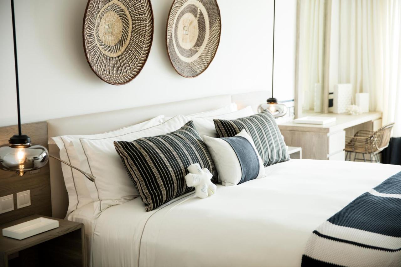 فندق لوكس* جراند جوبي غراند غايوب المظهر الخارجي الصورة A bedroom at the Cape Grace