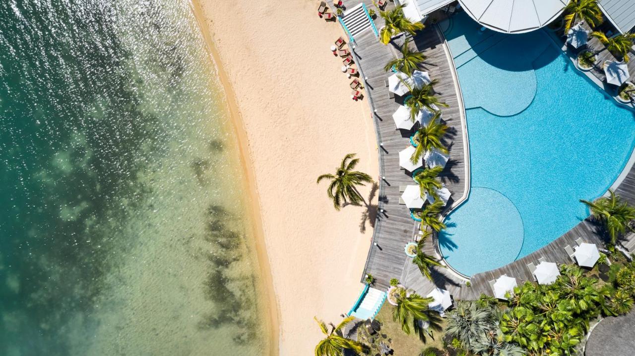 فندق لوكس* جراند جوبي غراند غايوب المظهر الخارجي الصورة Aerial view of the pool and beach at the Sheraton Maldives Resort & Spa