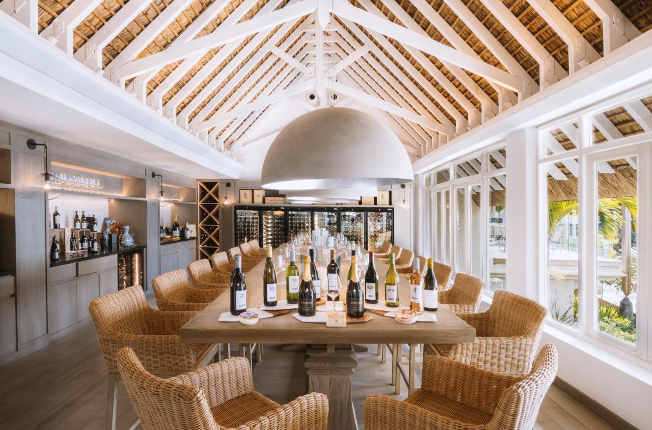 فندق لوكس* جراند جوبي غراند غايوب المظهر الخارجي الصورة Wine tasting at the Wine Experience Center