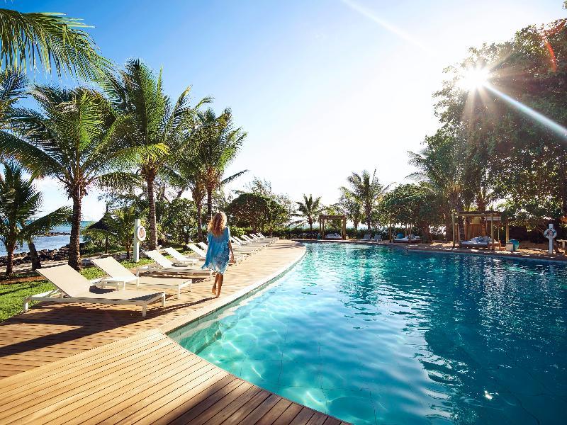 فندق لوكس* جراند جوبي غراند غايوب المظهر الخارجي الصورة The pool at the resort